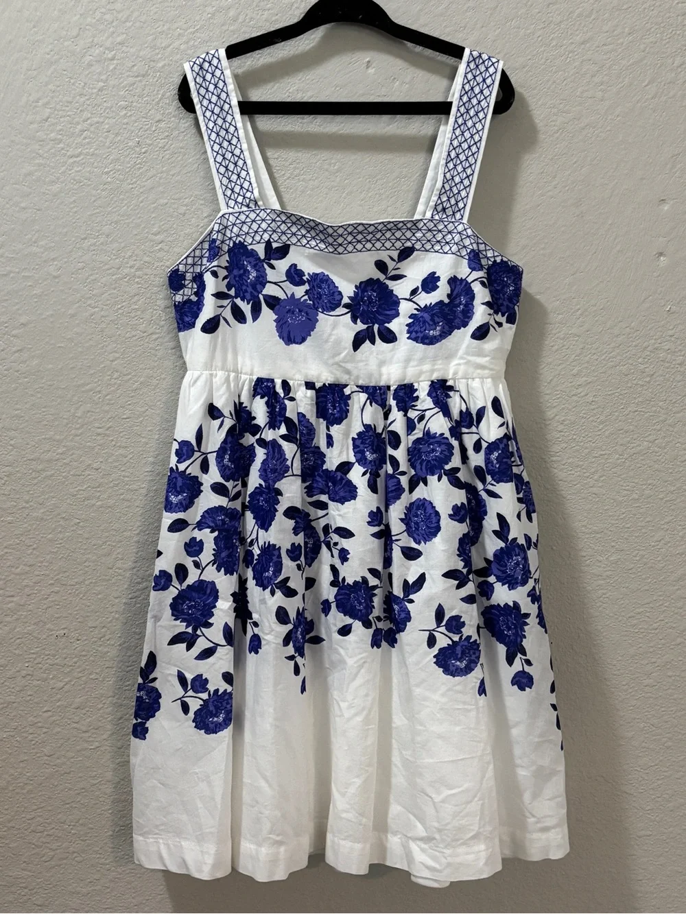 GB Girls Blue & White Floral Embroidered Sleeveless Dress Size 7